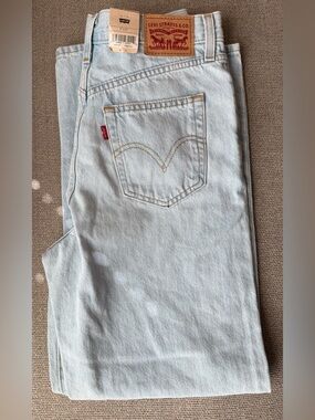 Levi's High-Waisted Straight